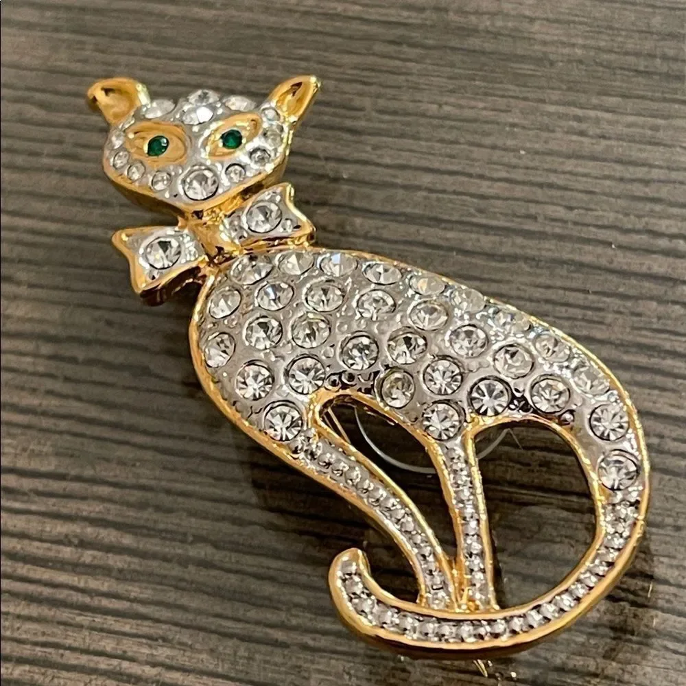 Vintage Style Gold-tone Rhinestone Sitting Cat Brooch - Pendant